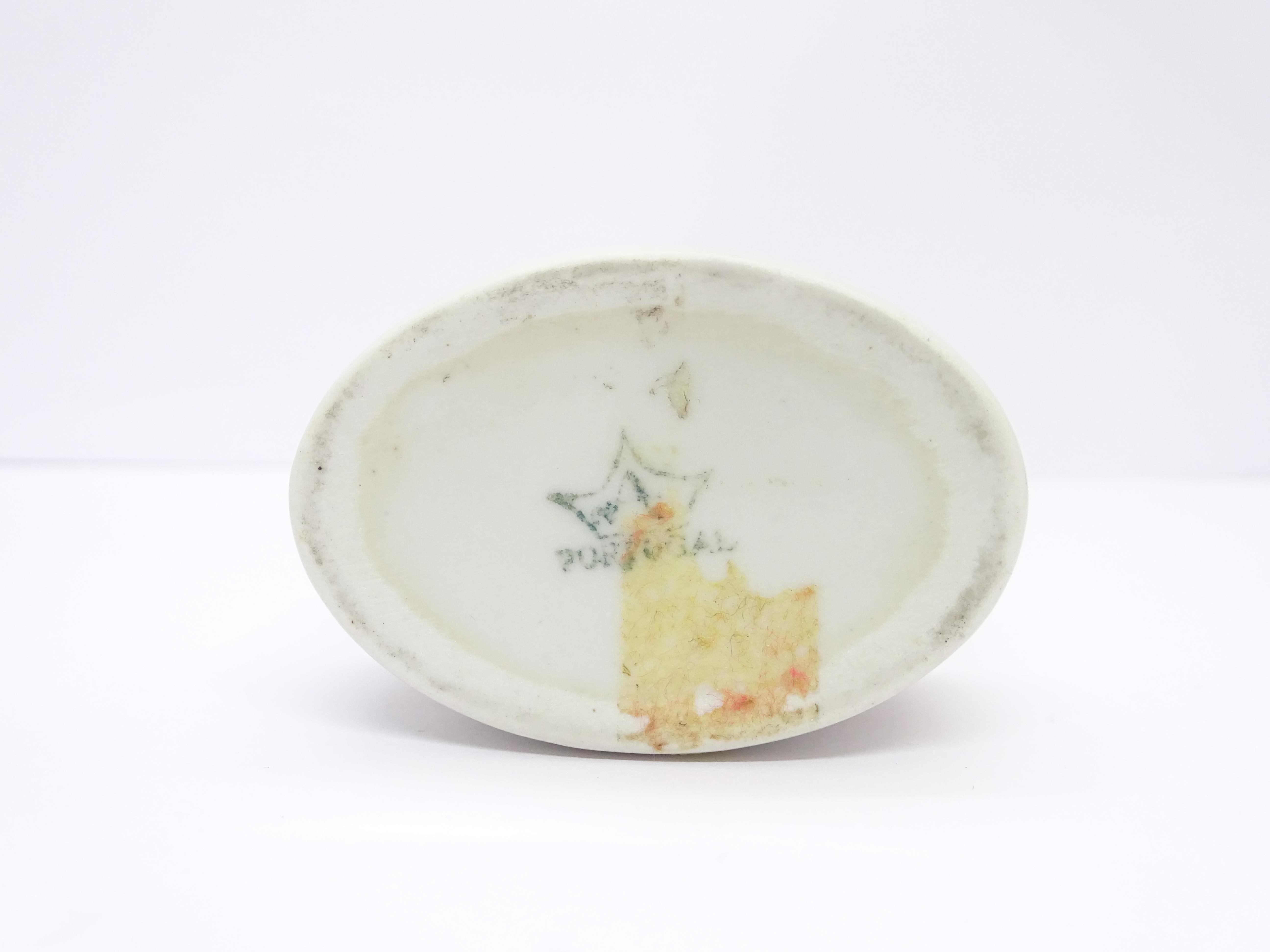 Portugiesische Schmuckschatulle aus Porzellan und Gold mit Goldbesatz „Margarita“ im Angebot 5