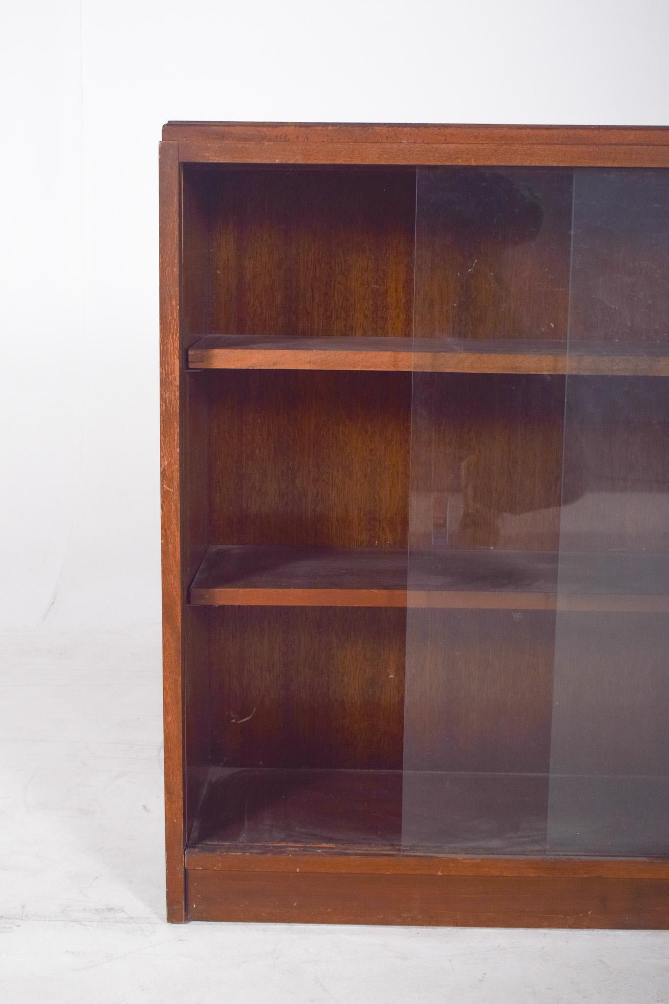 Portuguese Low Display cabinet with Two Shelves For Sale 1