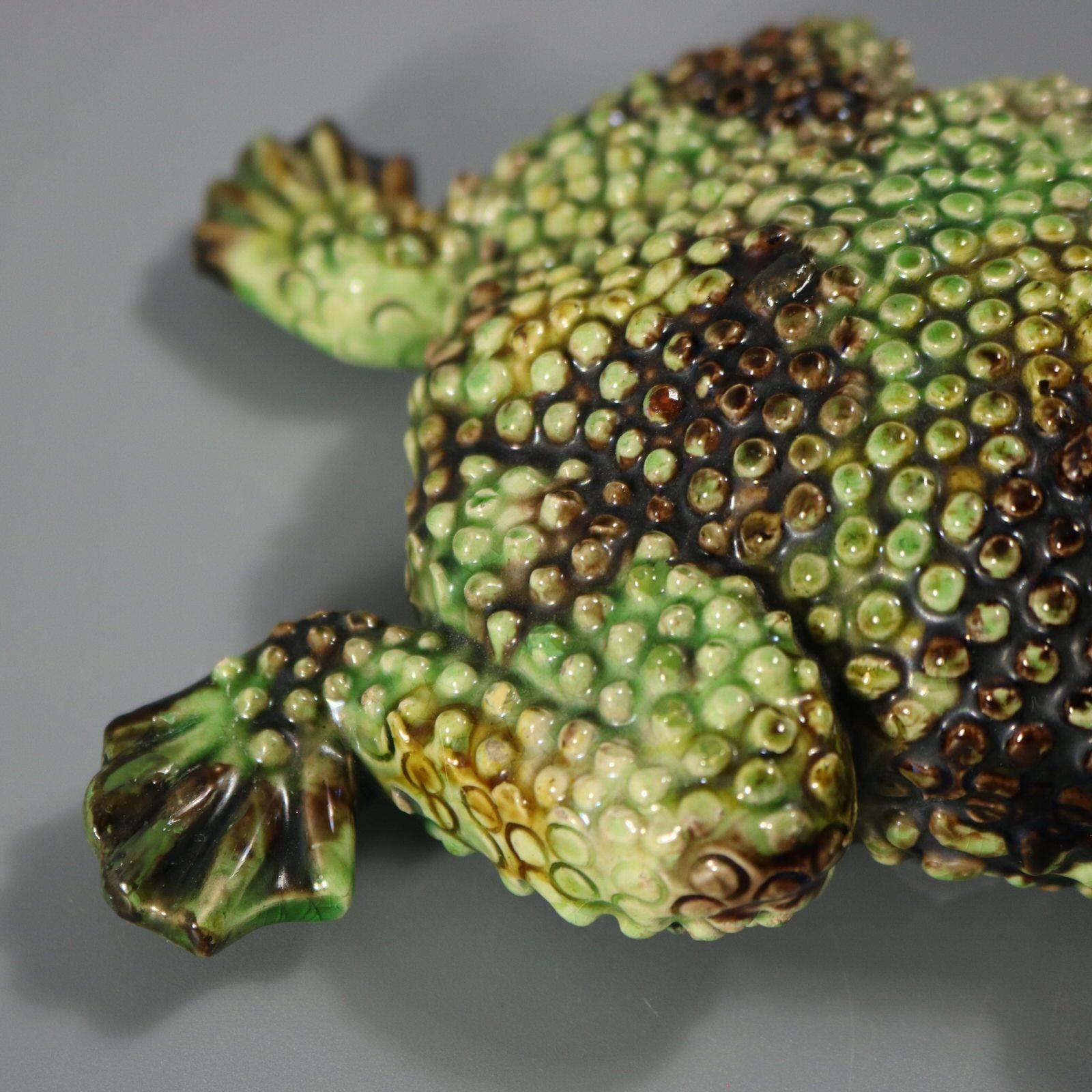 Majolique Figurine murale de crapaud Palissy en majolique portugaise en vente