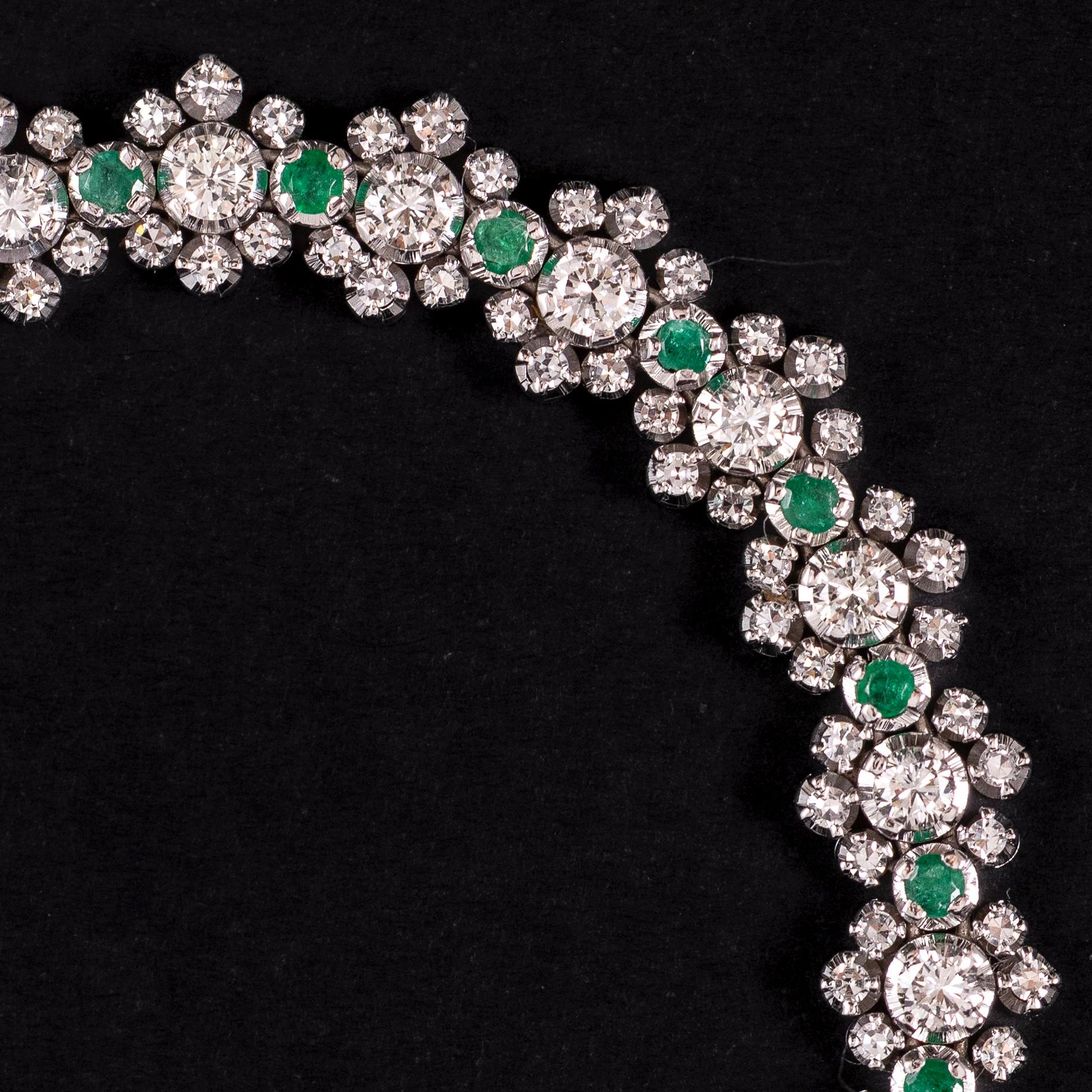 Bracelet portugais du milieu du siècle avec émeraude et diamant en or blanc 1950s-1960s en vente 1