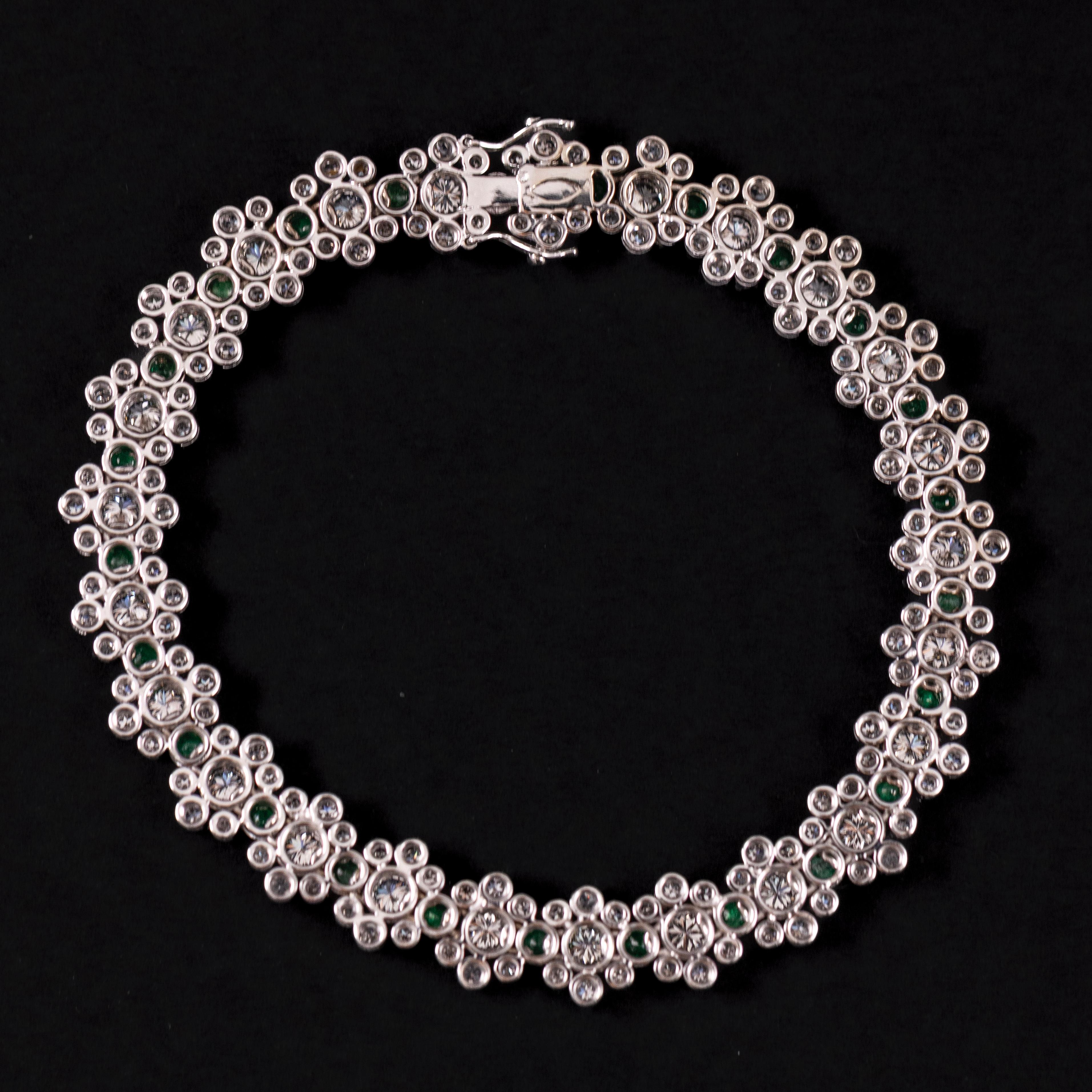 Bracelet portugais du milieu du siècle avec émeraude et diamant en or blanc 1950s-1960s en vente 2