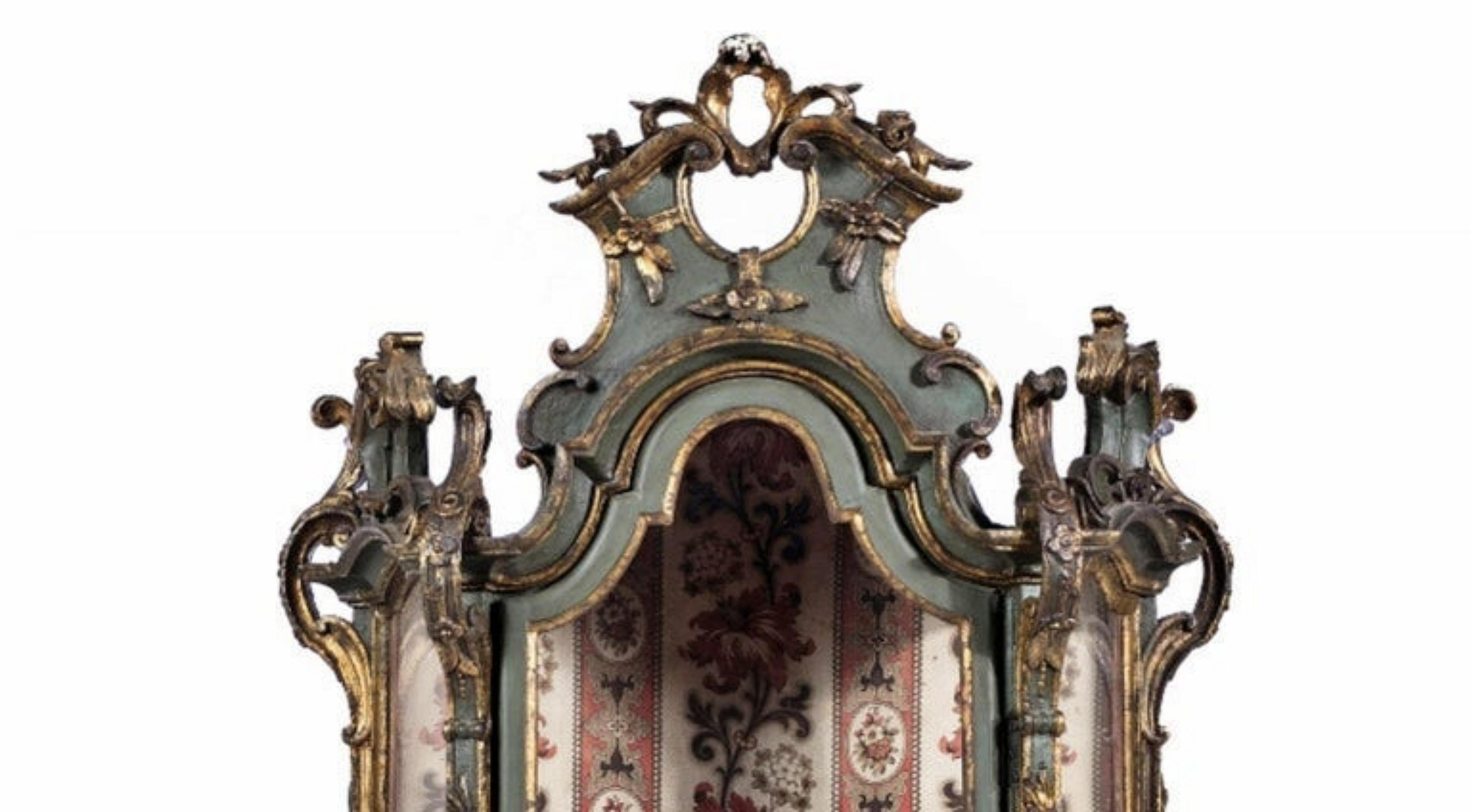 Hand-Crafted Portuguese Mobile Oratory, 19th Century For Sale
