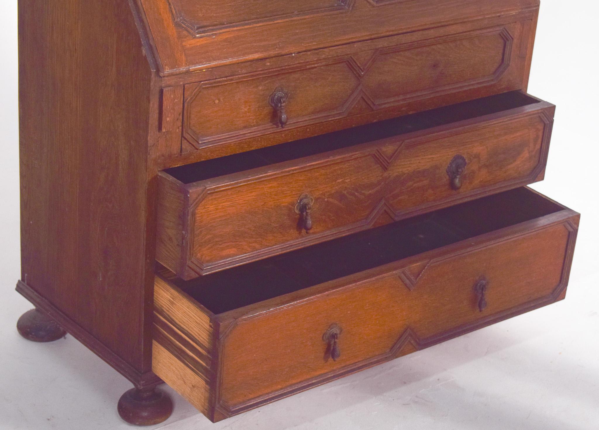 Portuguese Oak Paper Chest of Drawers For Sale 8