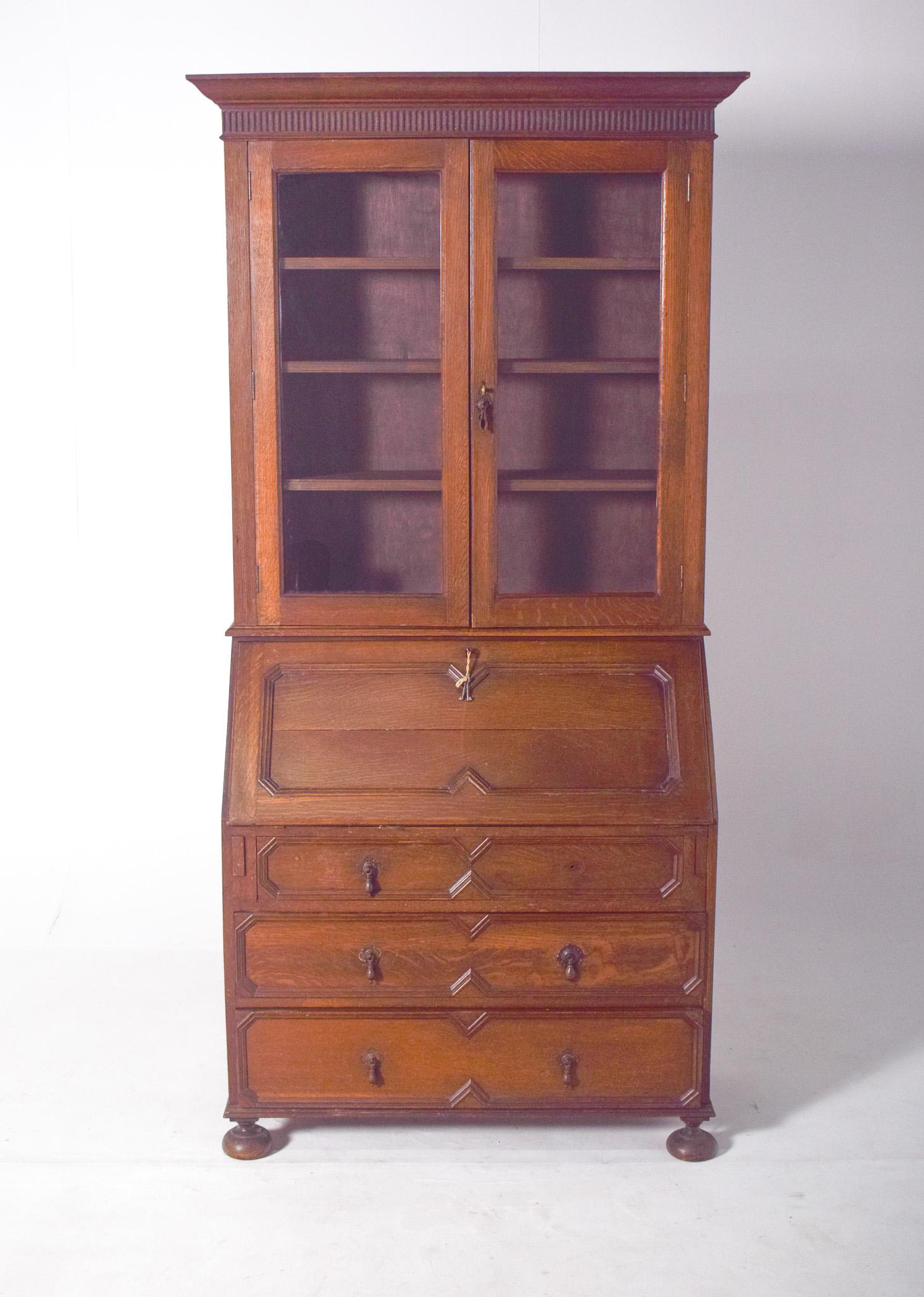 Portuguese Oak Paper Chest of Drawers For Sale 1