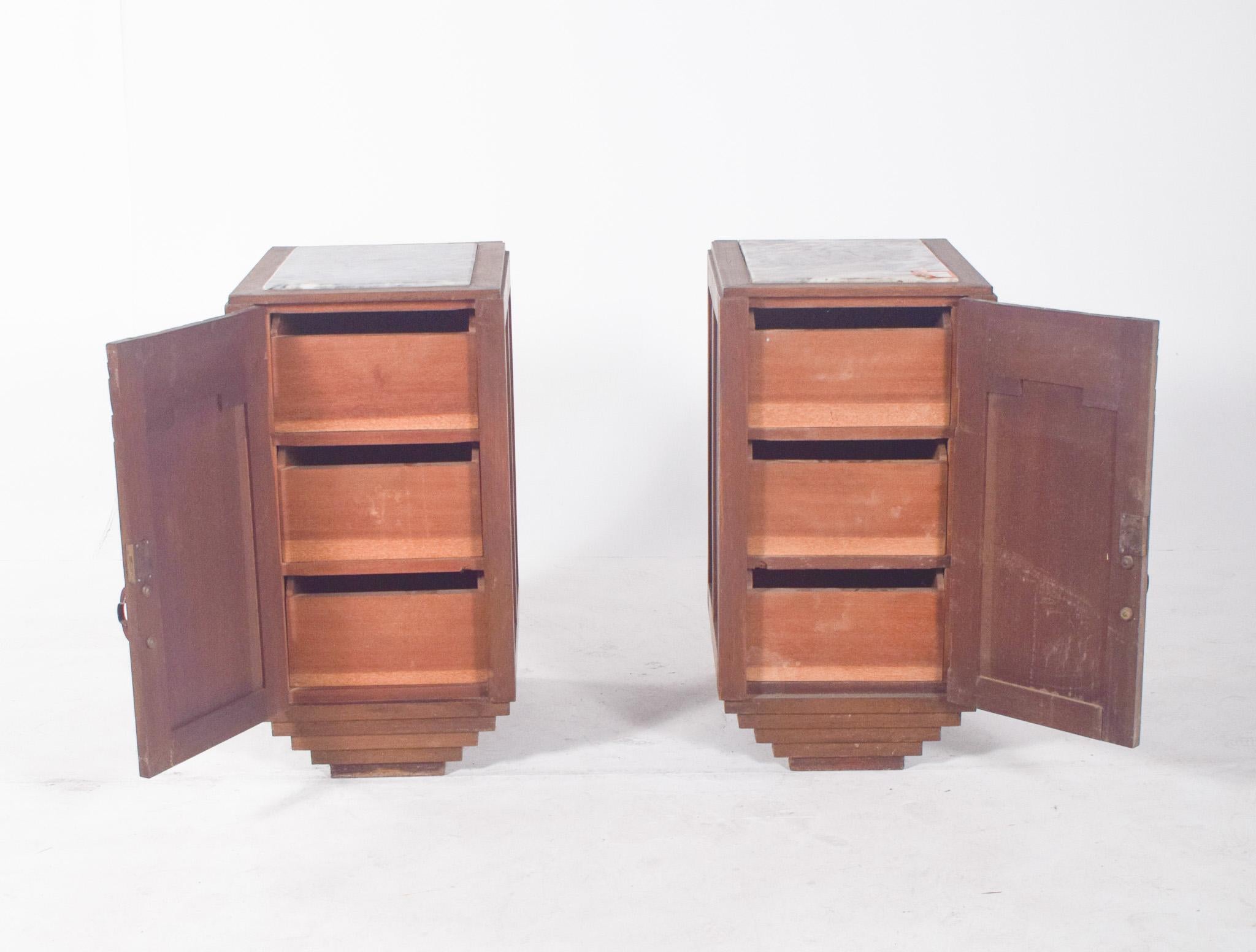 Portuguese Pair of Deco-Style Bedside Tables For Sale 1