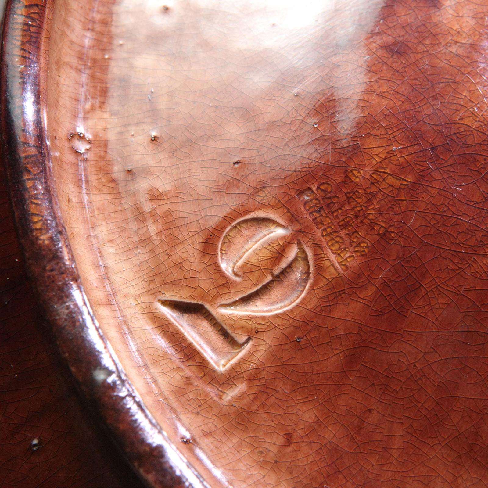 Cargador portugués Palissy en Bueno Estado en New York, NY