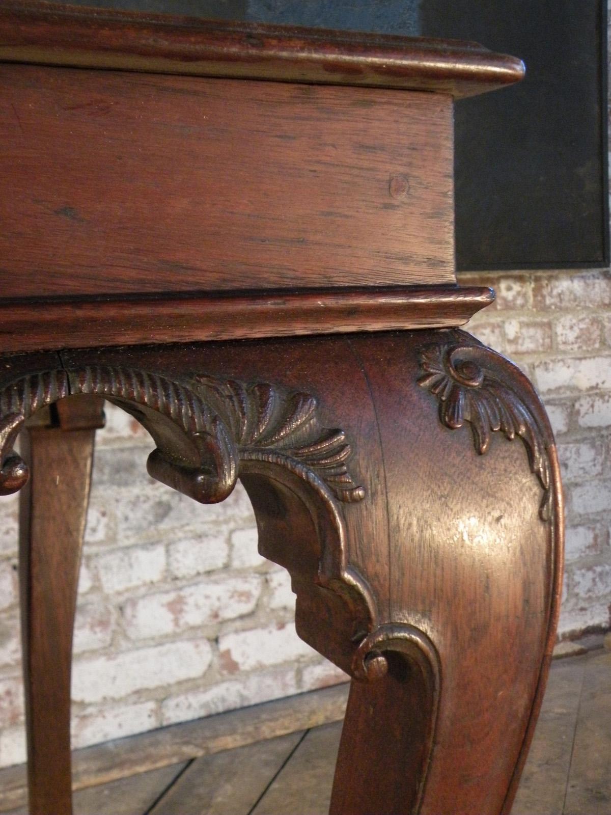 Portuguese Rococo 18th Century Mahogany Console Table / Side Table For Sale 6
