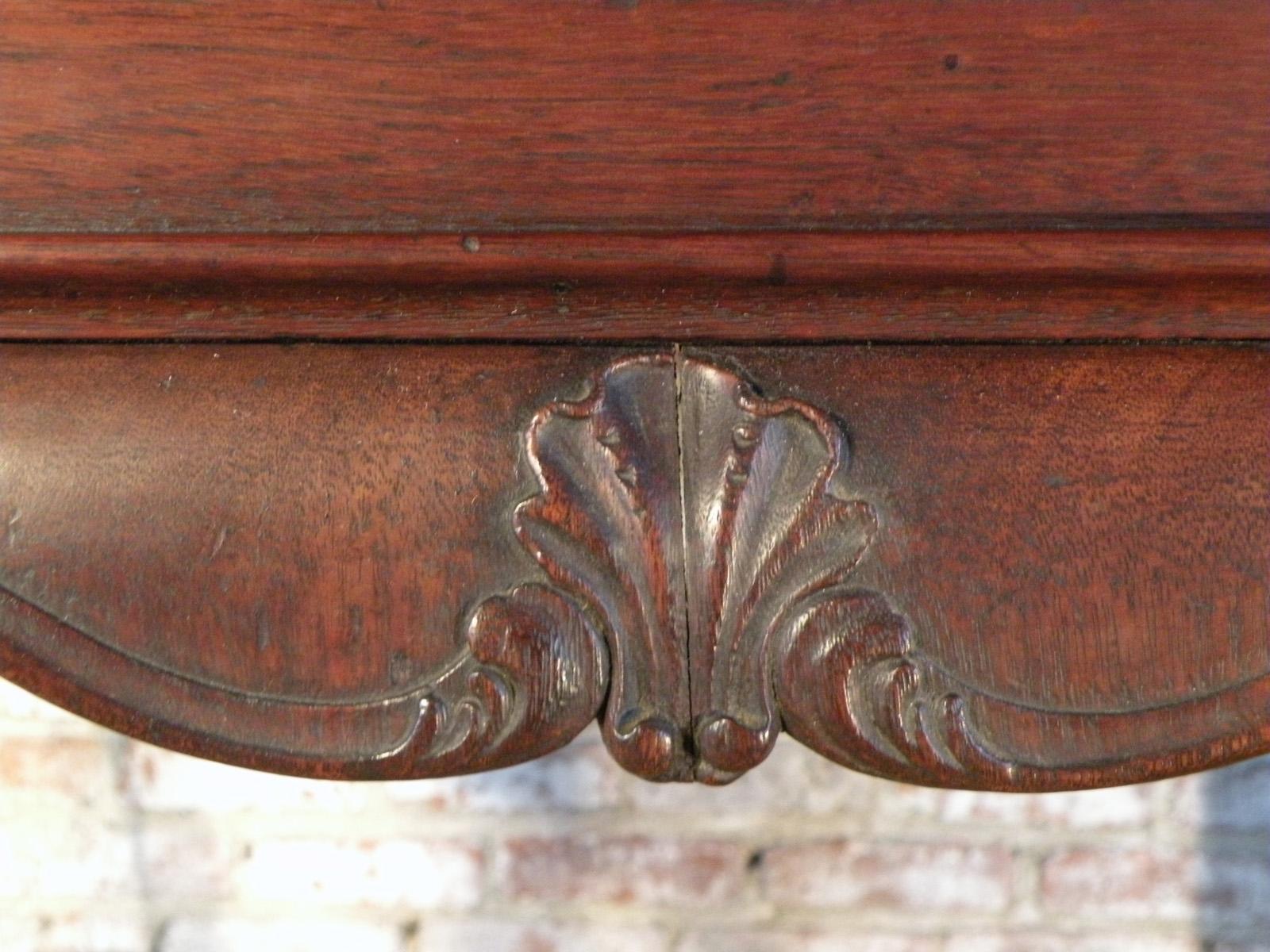 Portuguese Rococo 18th Century Mahogany Console Table / Side Table For Sale 7