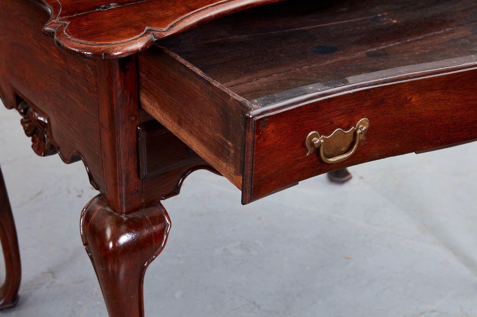 Portuguese Rococo Rosewood Side Table For Sale 8