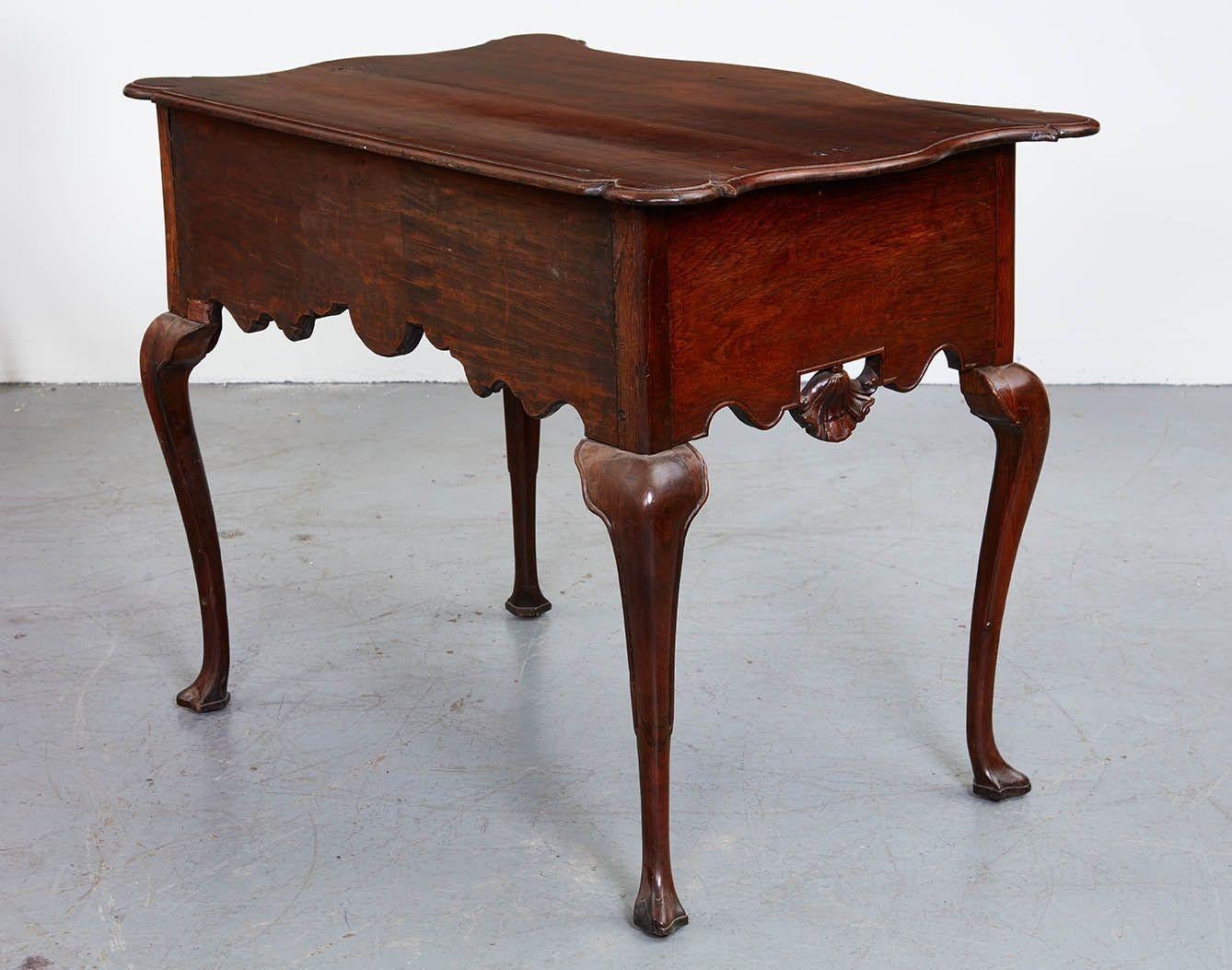 Portuguese Rococo Rosewood Side Table For Sale 11