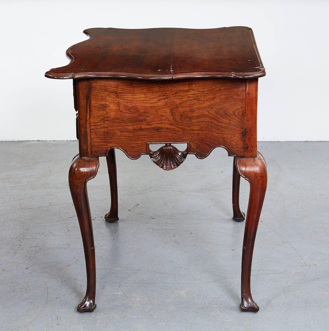 18th Century Portuguese Rococo Rosewood Side Table For Sale