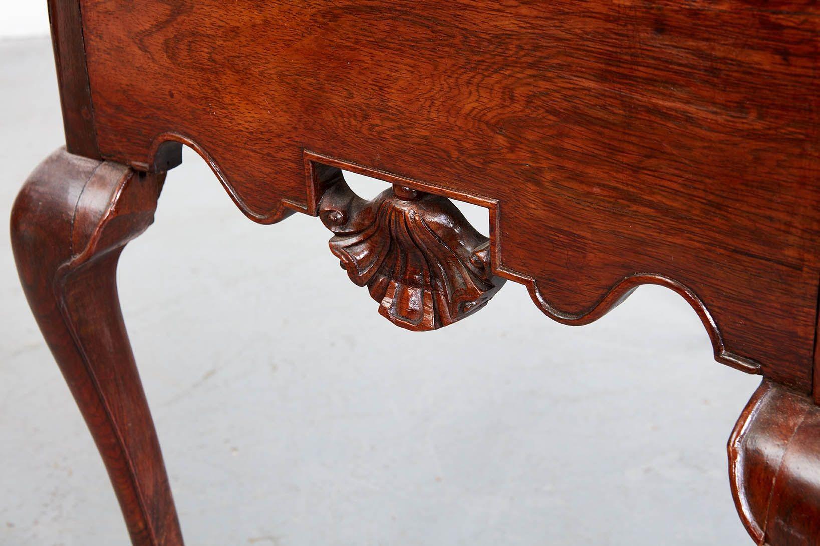 Portuguese Rococo Rosewood Side Table For Sale 2
