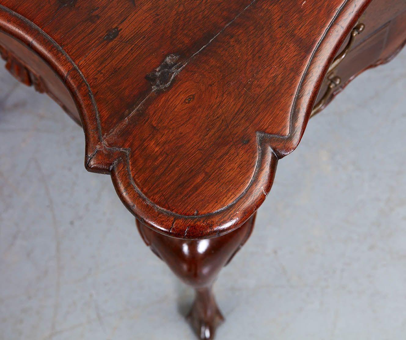 Portuguese Rococo Rosewood Side Table For Sale 4