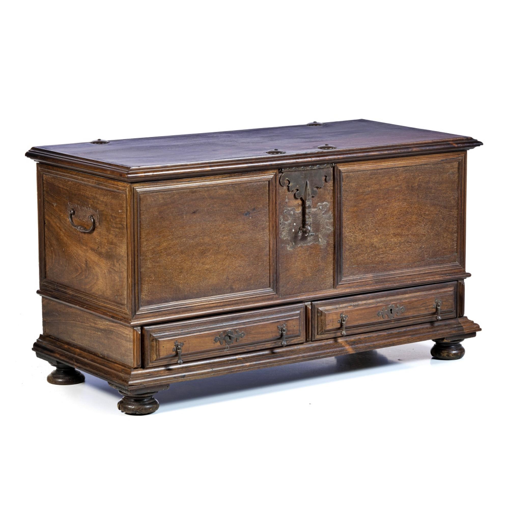 Hand-Crafted Portuguese Rosewood Chest with Two Drawers, 17th Century For Sale