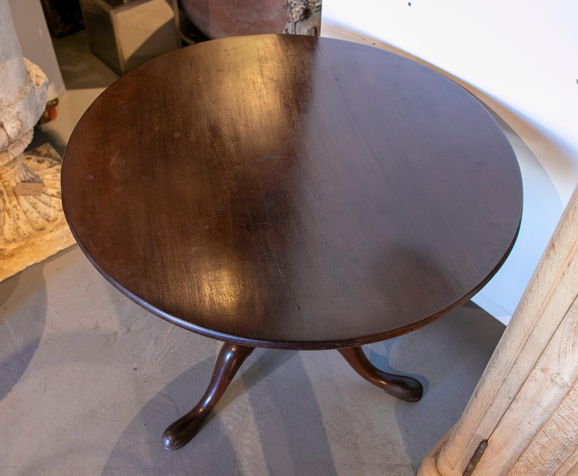 Portuguese Round Auxiliary Table For Sale 9