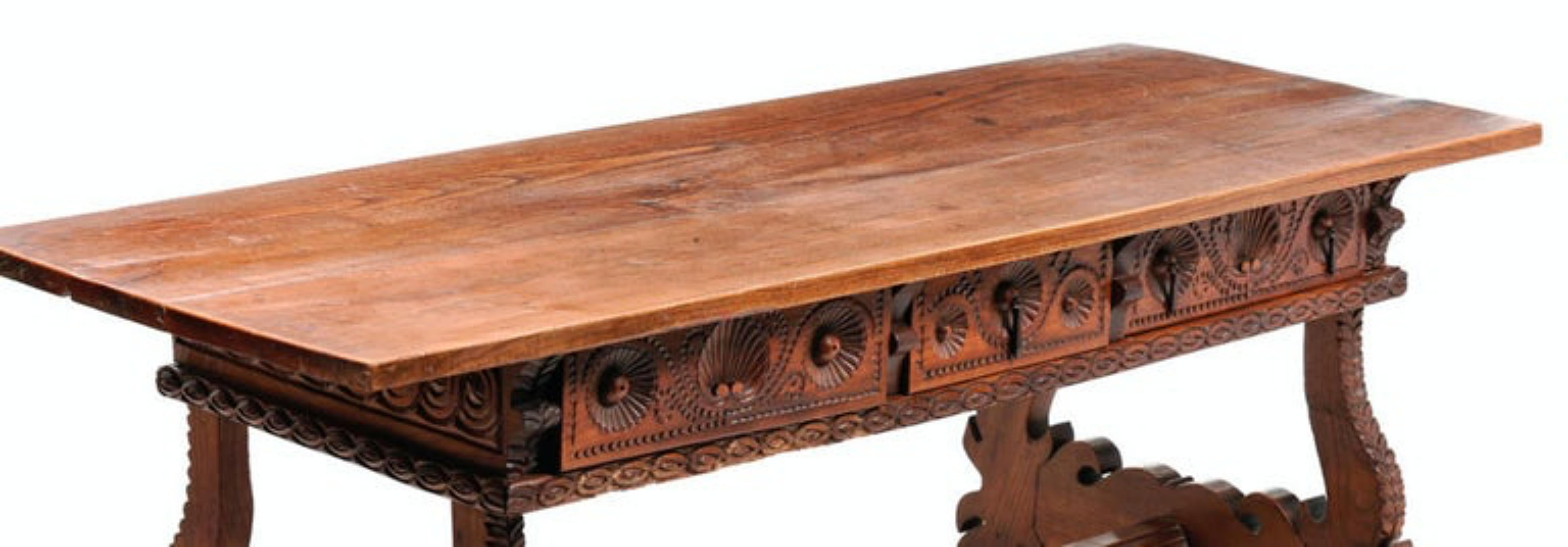Portuguese Rustic Table 18th Century In Good Condition For Sale In Madrid, ES