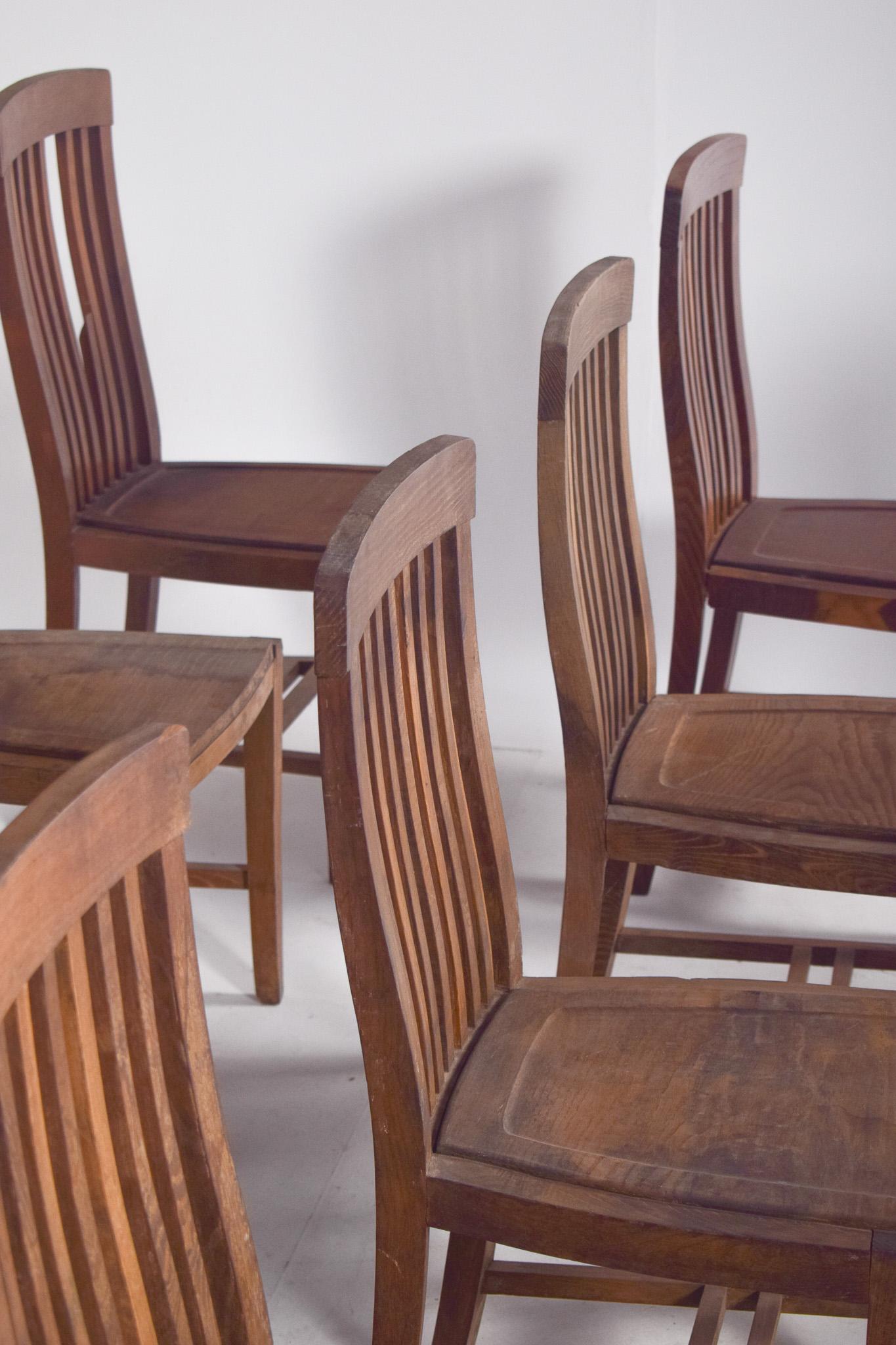 Set portoghese di undici sedie da pranzo Olaio in vendita 2