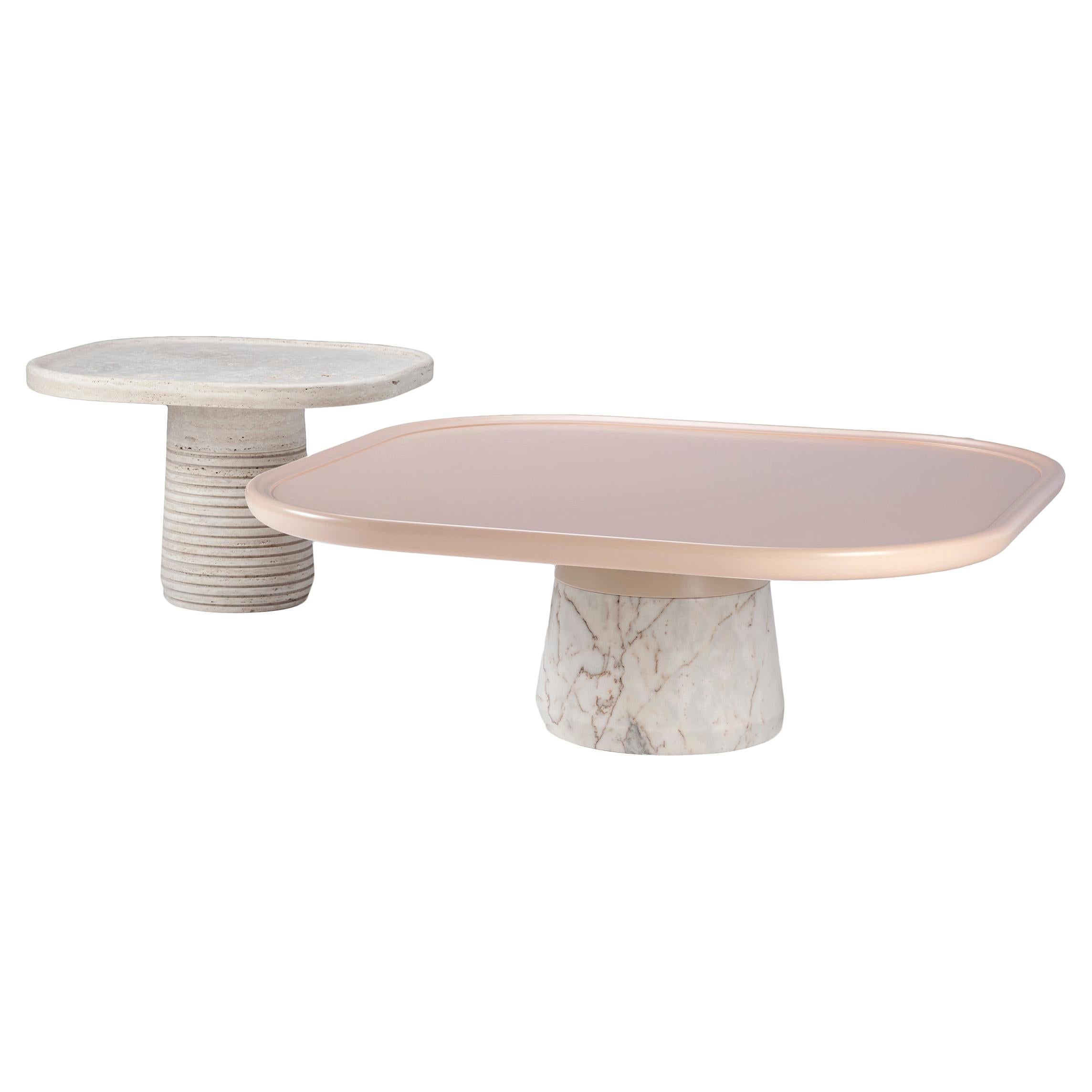 Table d'appoint portugaise en pierre de travertin beige coquelicot faite sur mesure par Mambo Neuf - En vente à Lisbon, PT