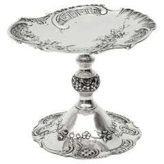 Portuguese Silver Footed Ring Holder, Floral Chased Decoration, circa 19th–20th