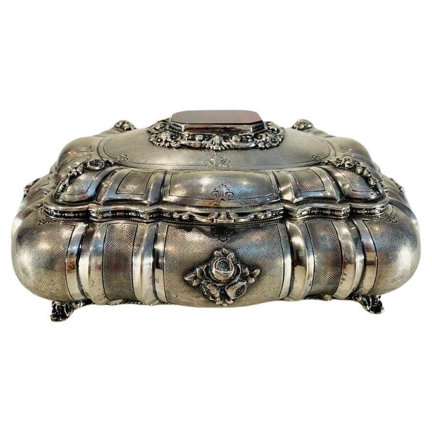 Portuguese silver jewerly box with semi-precious stones on the lid circa 1850. For Sale