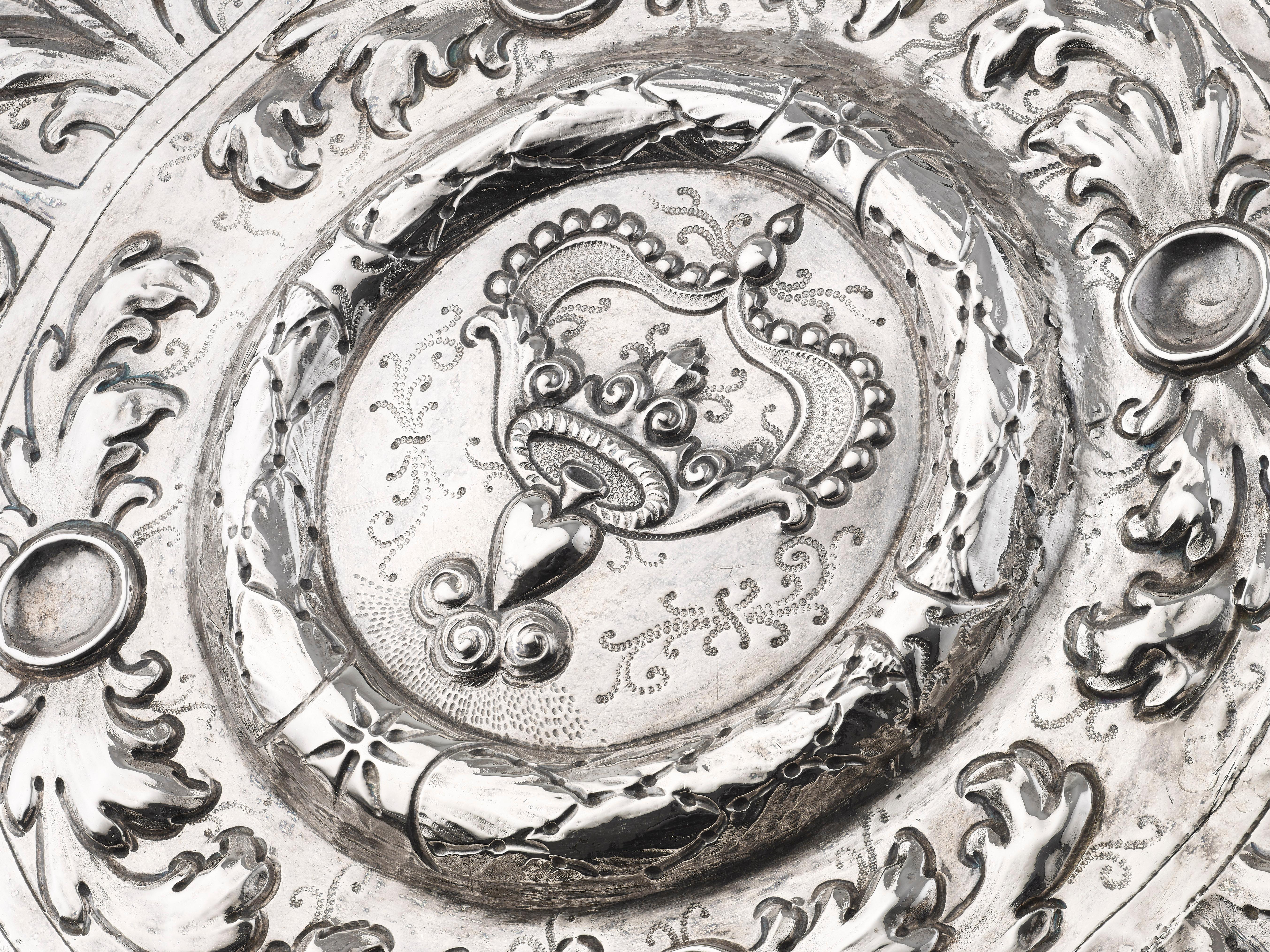 Early 18th Century Portuguese Silver Salver, circa 1700 For Sale