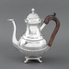 Service à thé portugais de trois pièces, vers 1911