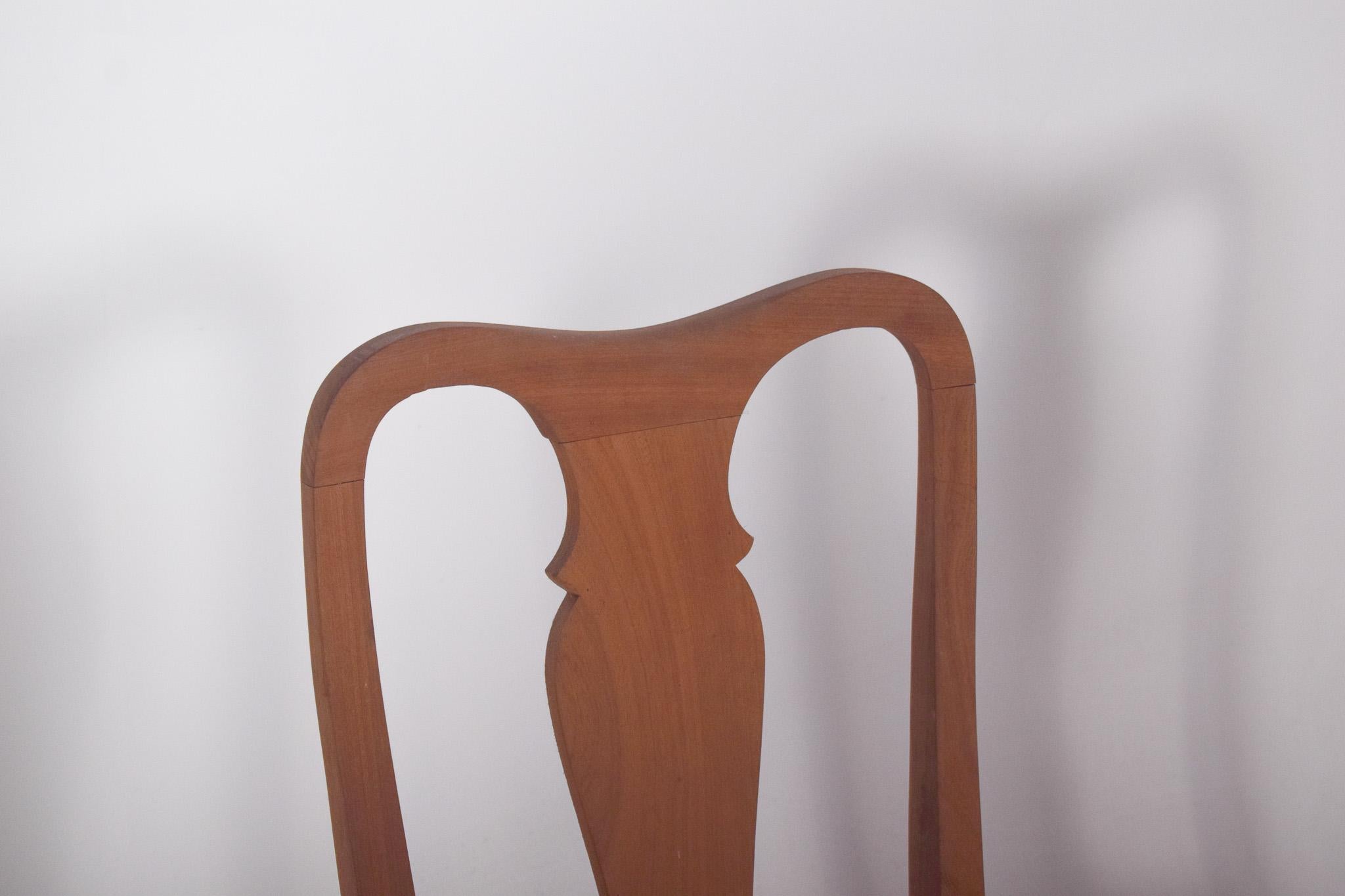 20ième siècle Six chaises de salle à manger Queen Anne de reproduction portugaise en vente