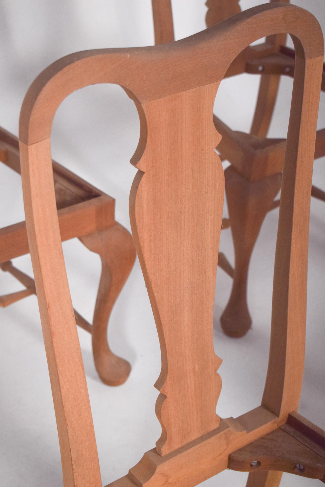 Bois Six chaises de salle à manger Queen Anne de reproduction portugaise en vente