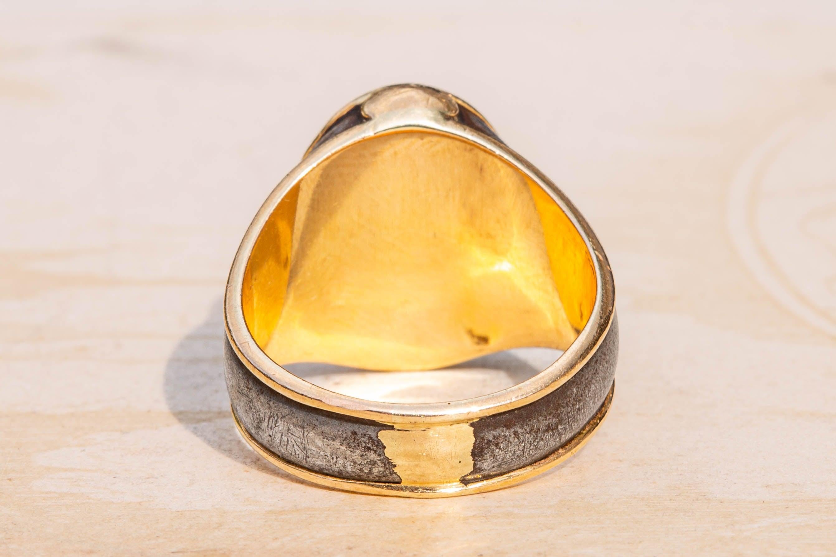 Portugiesisches Siegel aus Stahl und Gold im Angebot 1