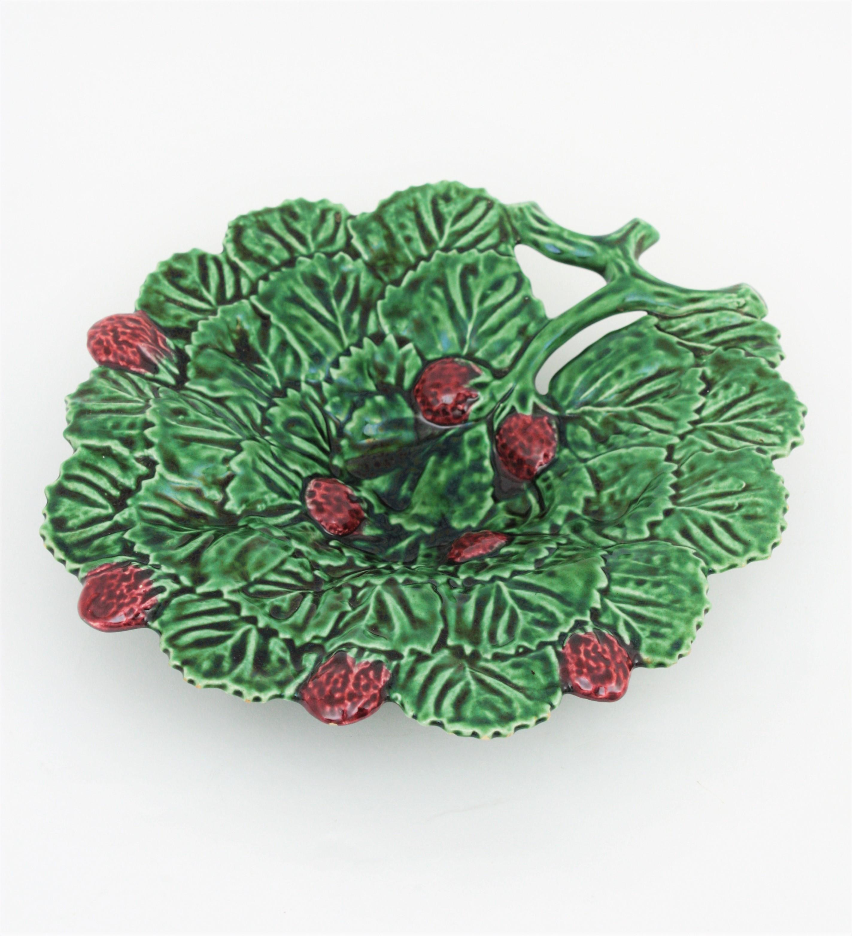 Italian Portuguese Strawberry Leaf Glazed Ceramic Decorative Platter For Sale