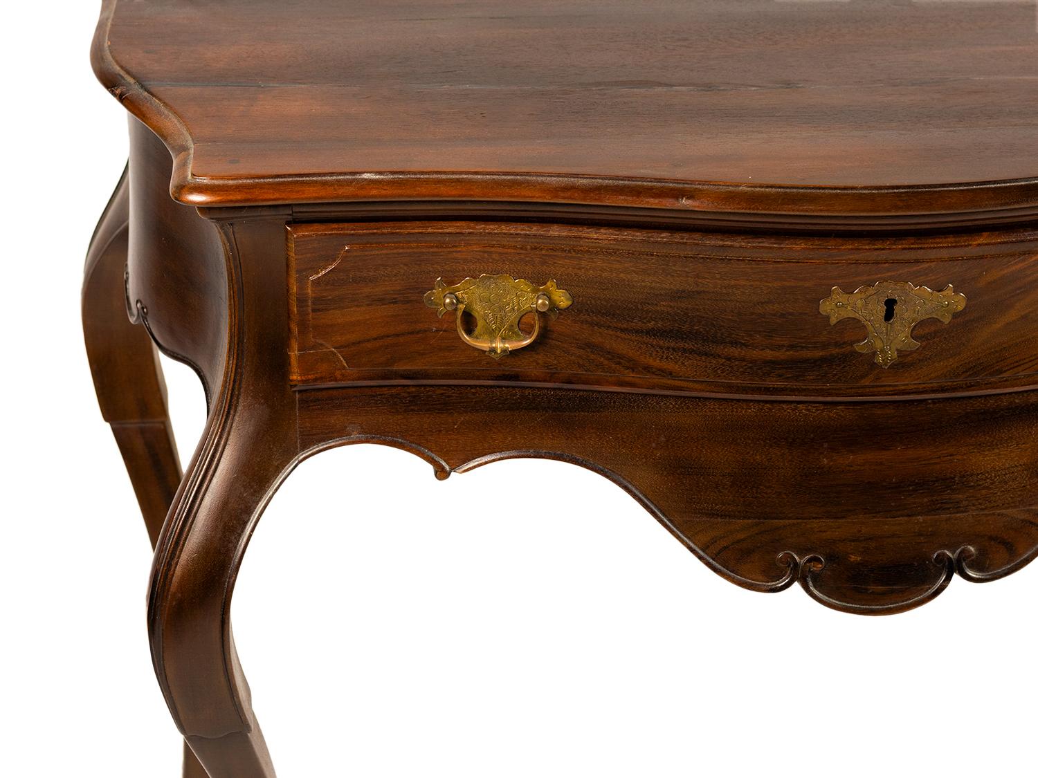Portuguese Baroque Styled Commode, 19th Century In Good Condition For Sale In Lisbon, PT