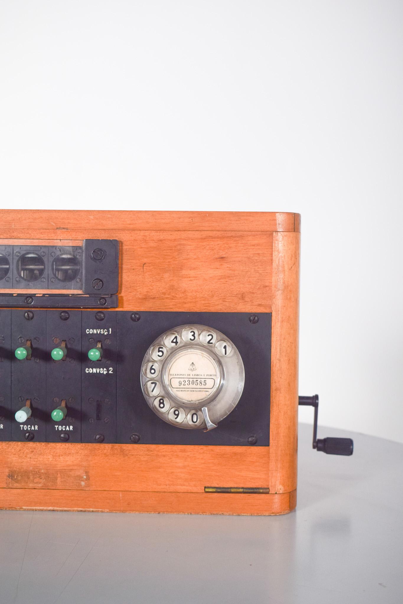 The Portuguese Telephone Exchange PBX aus den 50er/60er Jahren (Portugiesisch) im Angebot