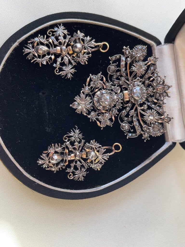 Set Demi-Parure Diamonds Gold Portuguese 1700s Set Earrings and Brooch ...