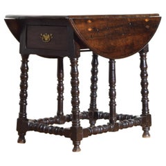 Portuguese Late Baroque Walnut and Inlaid 1-Drawer Drop-leaf Table