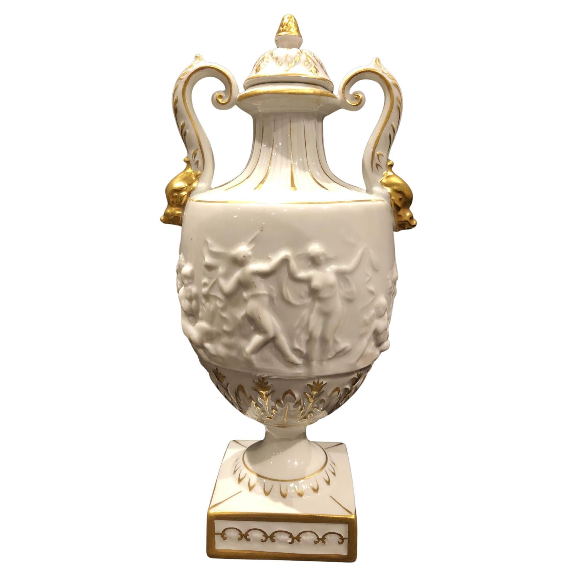 Vase en porcelaine plaque Porzellanmanufactur en vente