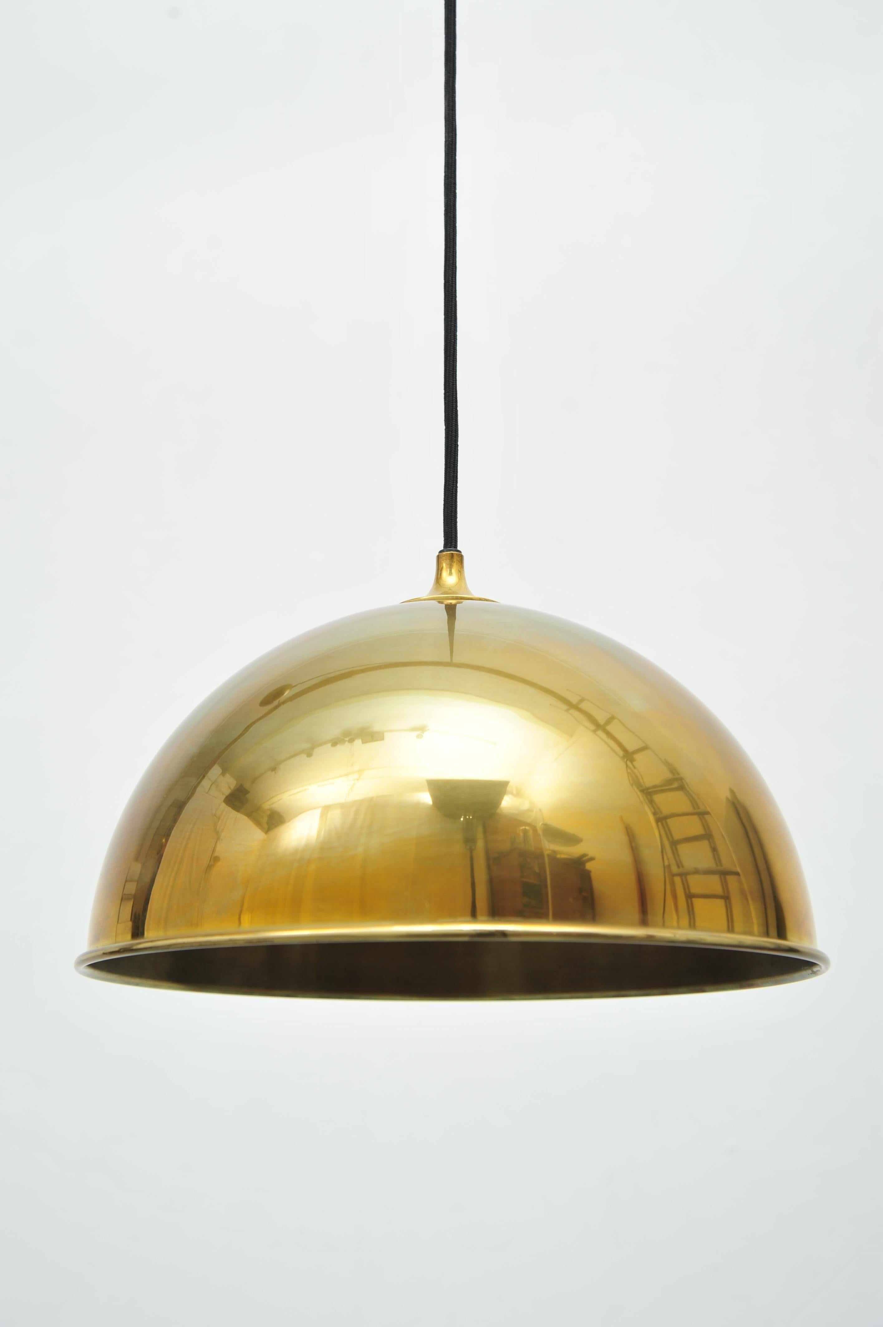 Mid-Century moderno Lampada a sospensione Posa Duos di Florian Schulz (anni '70) in vendita