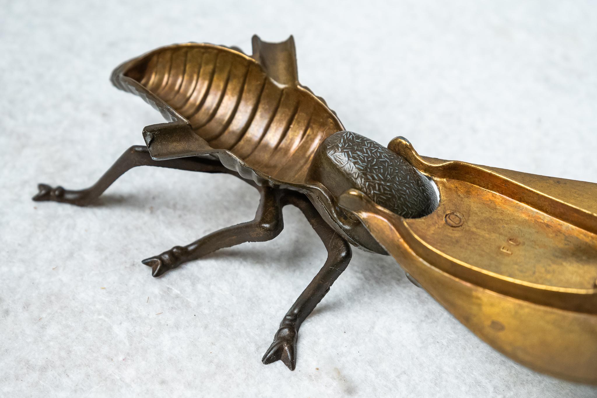 Bronze Cendrier mouche en bronze, 1970 en vente