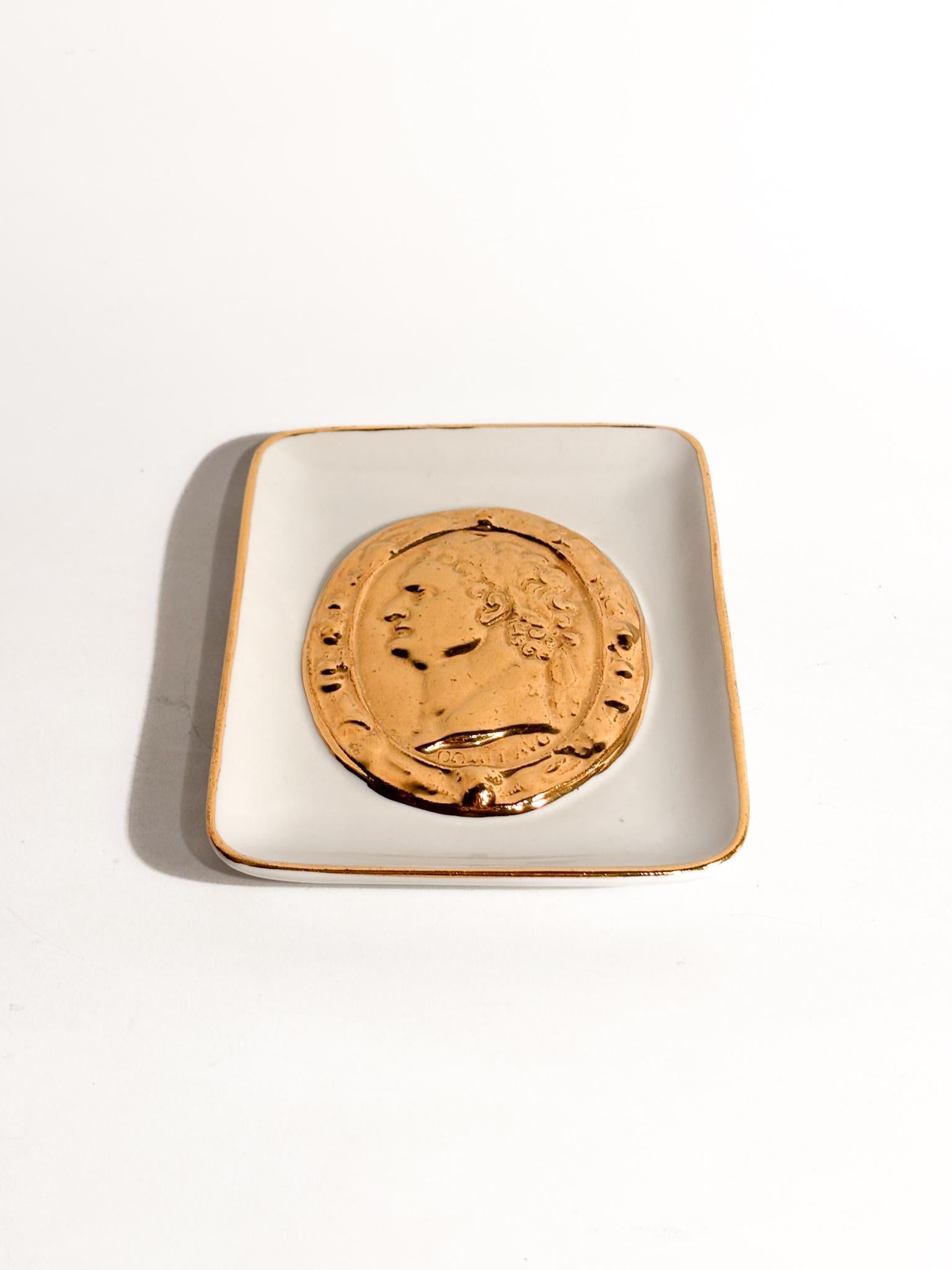 Mid-Century Modern Posacenere a Vaschetta con Decoro con Moneta Romana Anni 50 en vente