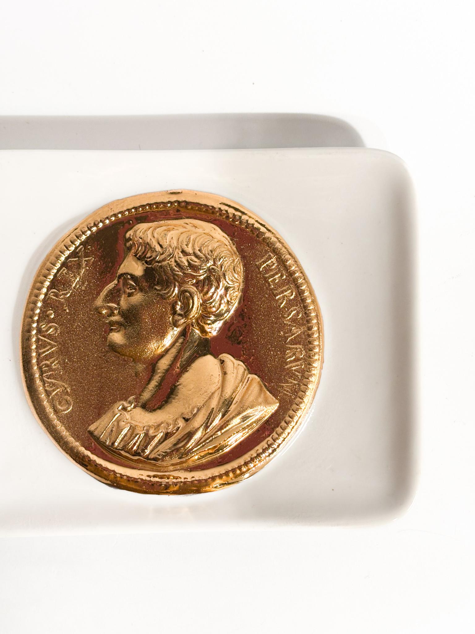 Posacenere a Vaschetta con Decoro Moneta Romana Anni 50 im Zustand „Relativ gut“ im Angebot in Milano, MI