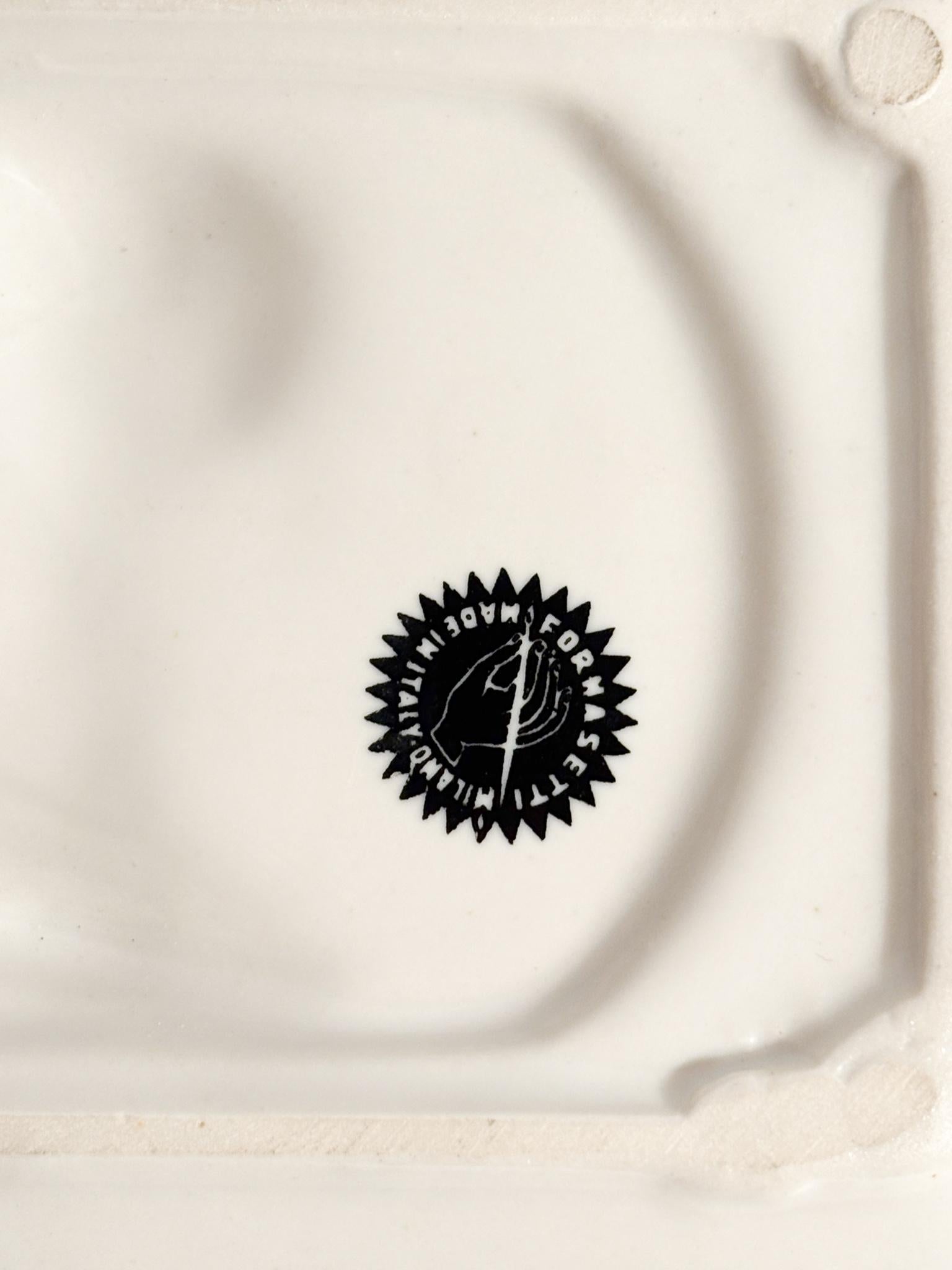 Posacenere a Vaschetta con Decoro Moneta Romana Anni 50 (Keramik) im Angebot