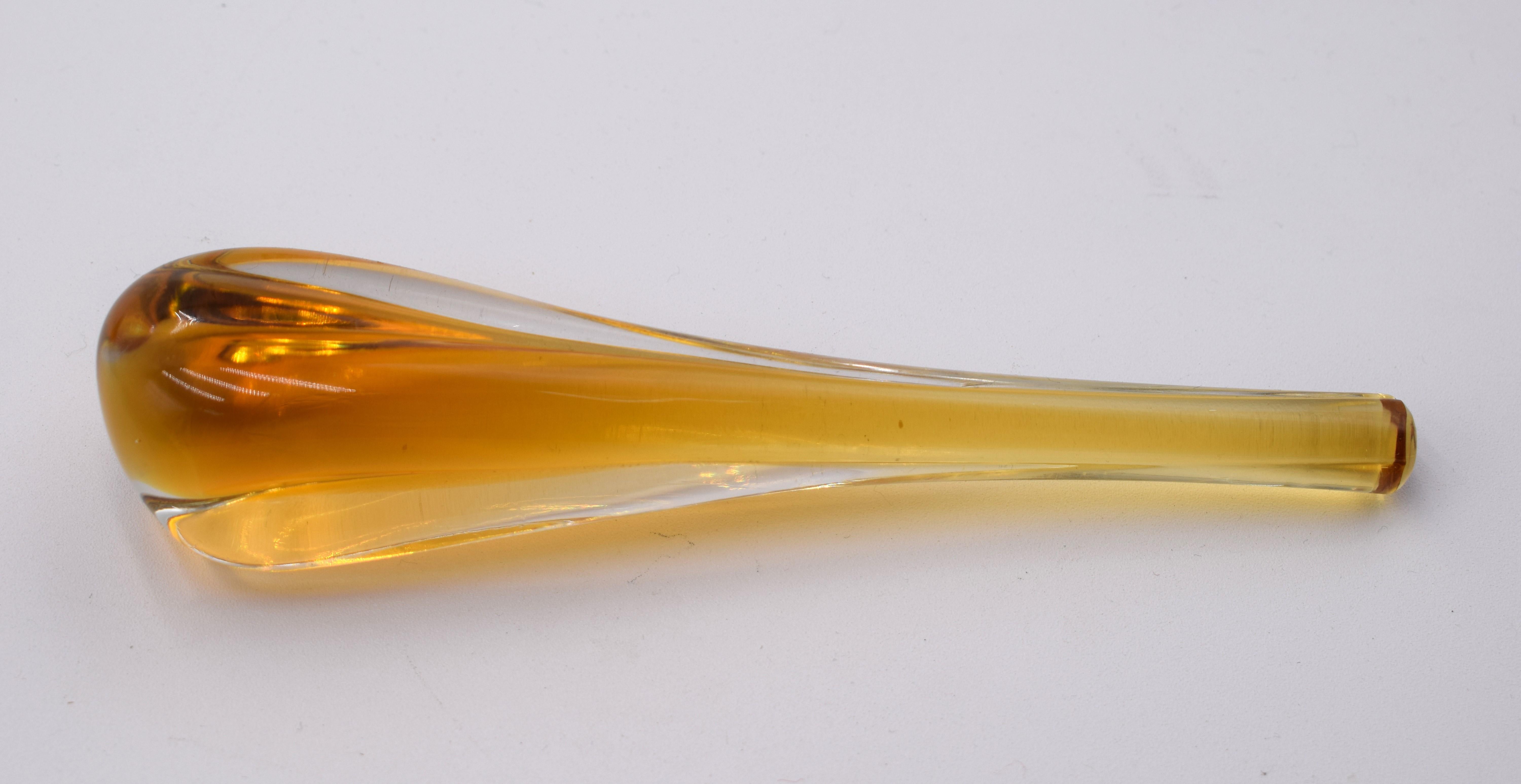 Aschenbecher aus Murano mit Zigarrenlöscher, 1970er Jahre. im Angebot 1