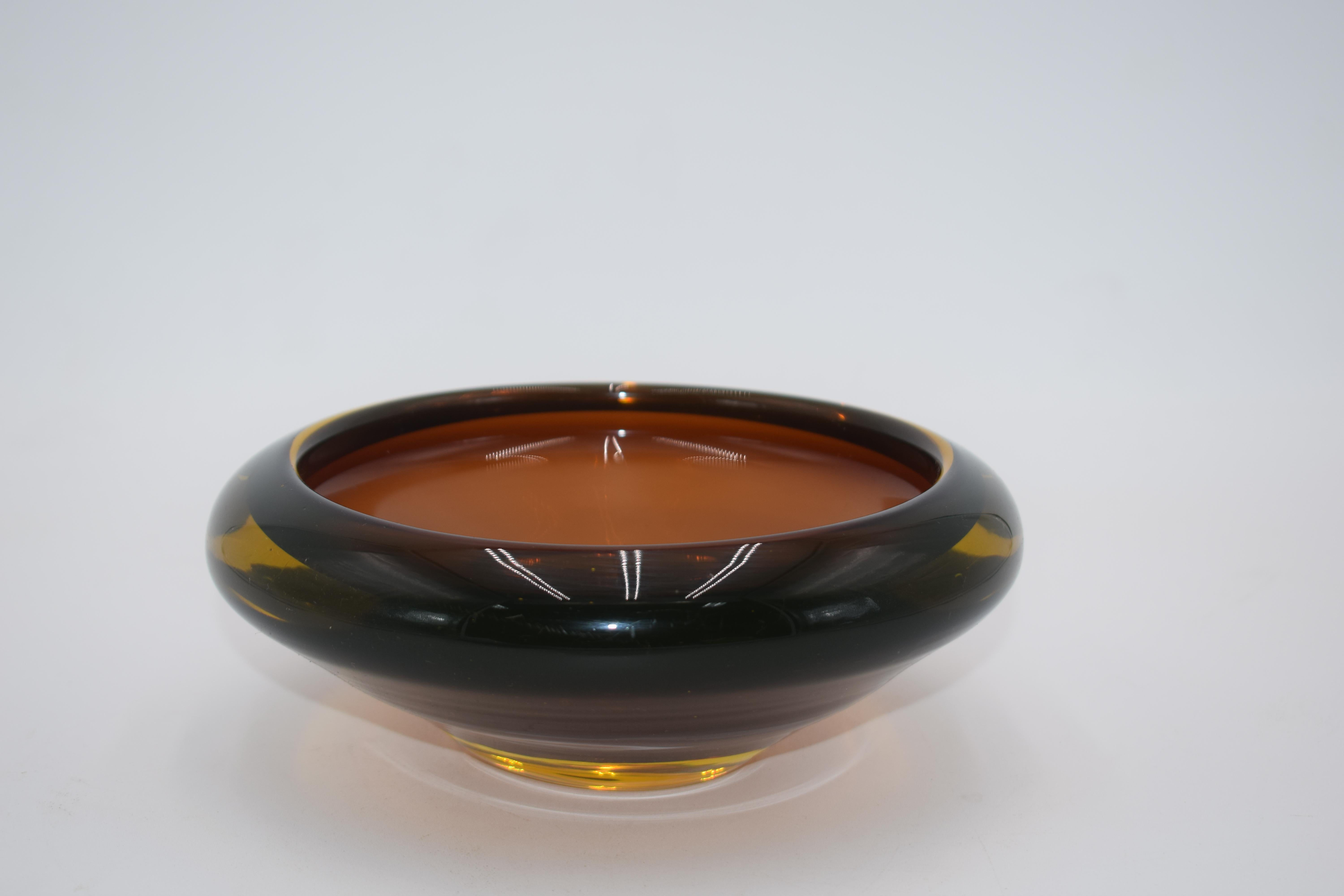 Murano glass ashtray, 1970s. For Sale 2