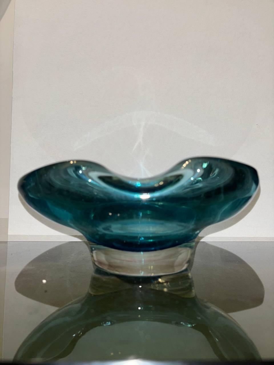 Fatto a mano Posacenere Seguso, Flavio Poli/ Svuotatasche in Vetro Sommerso Blu Turchese 50's in vendita