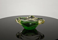 Green Murano glass ashtray Submerged and bubbles Seguso Italy 60s Mid-Century