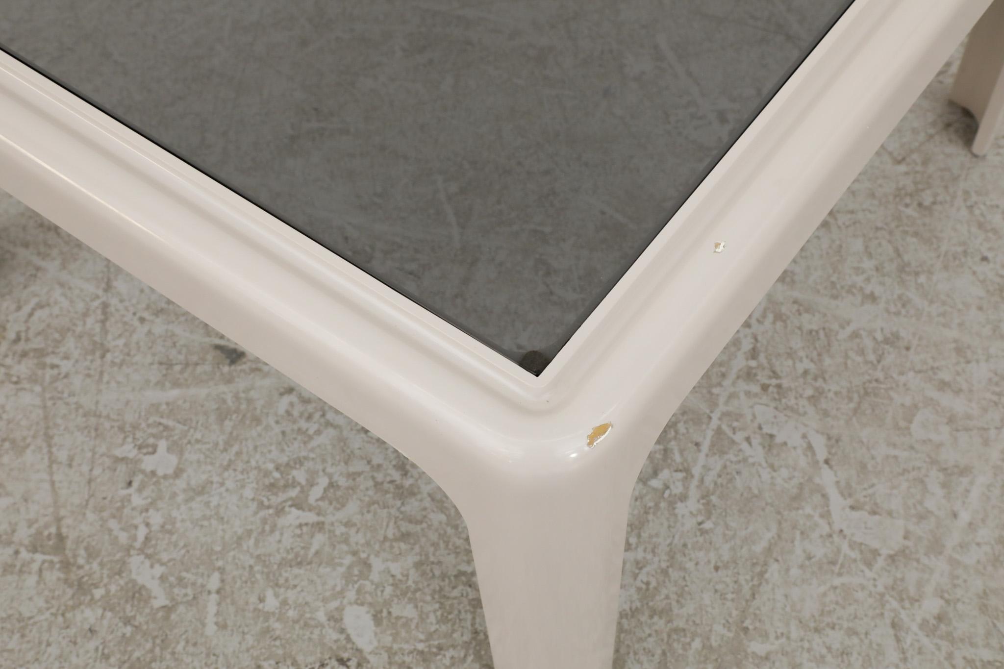 Verre fumé Poschinger Pur-Möbel Table basse carrée en verre gris pâle et bronze MOD Acrylique en vente