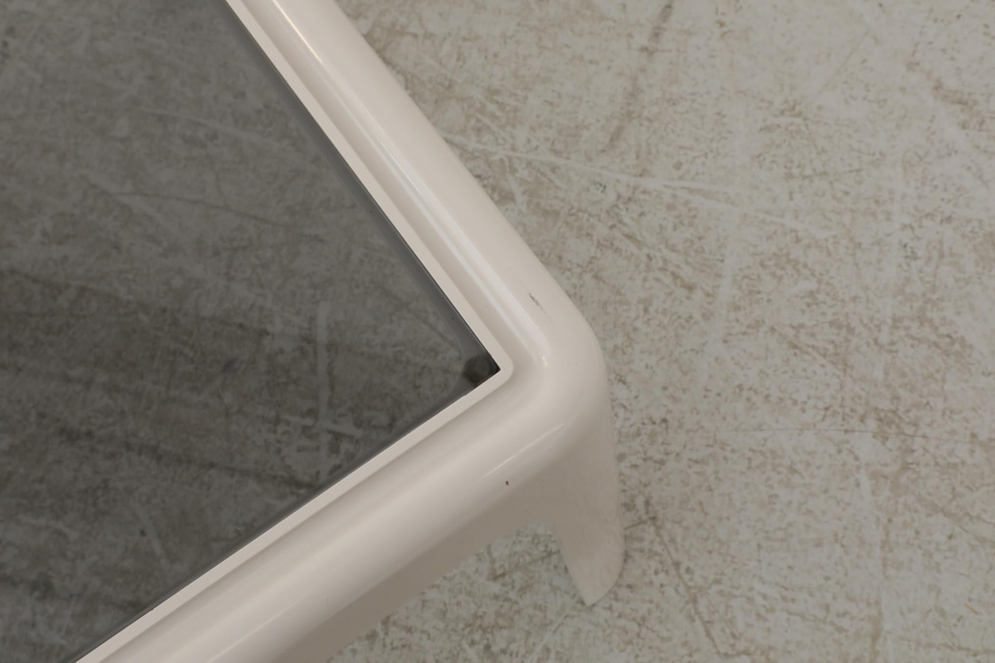 Poschinger Pur-Möbel Table basse carrée en verre gris pâle et bronze MOD Acrylique en vente 1