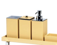 Set da bagno quadrato in pelle gialla Poseidon