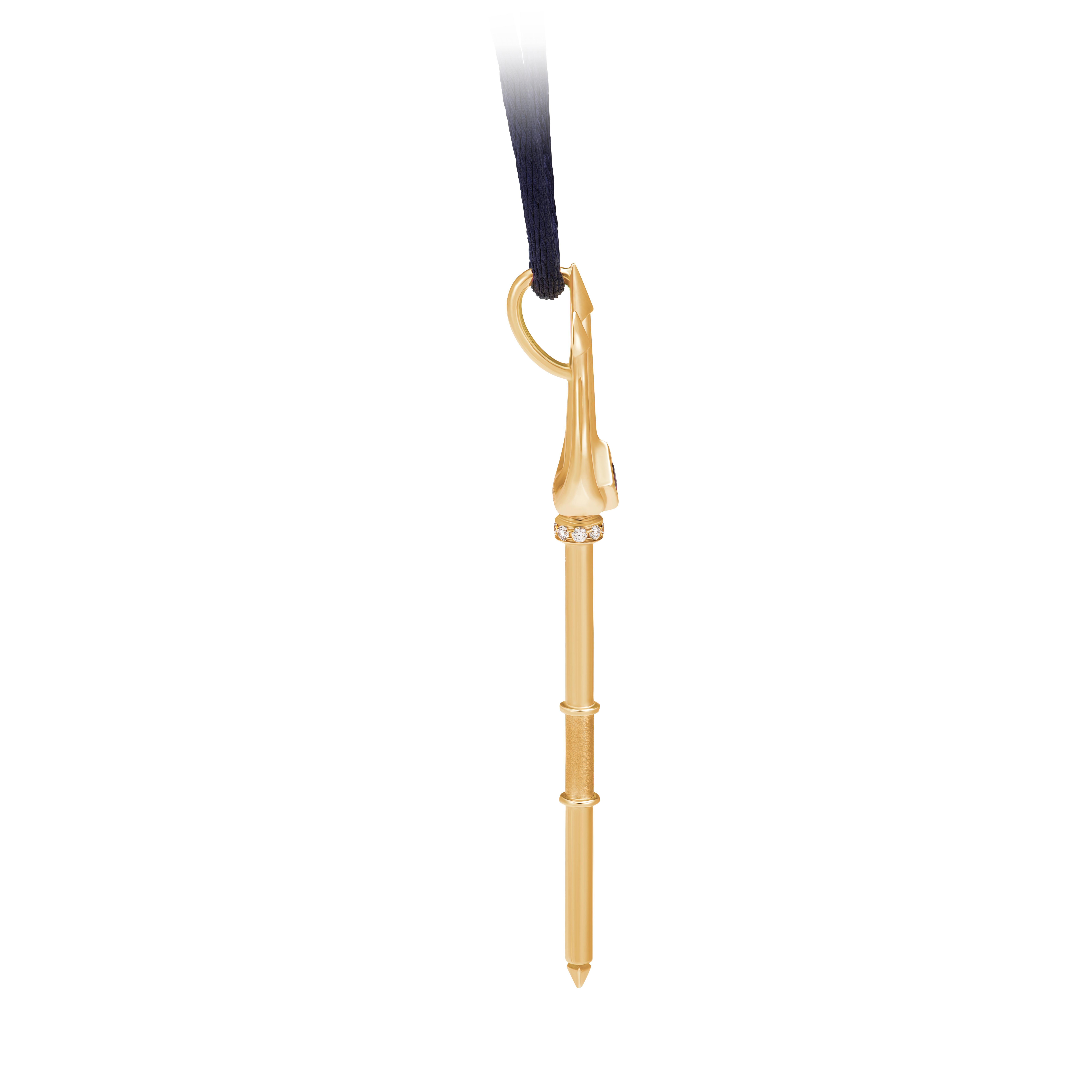 Anhänger mit Dreizack von Poseidon, 18 Karat Gelbgold, Saphir und Diamanten (Neugriechisch) im Angebot