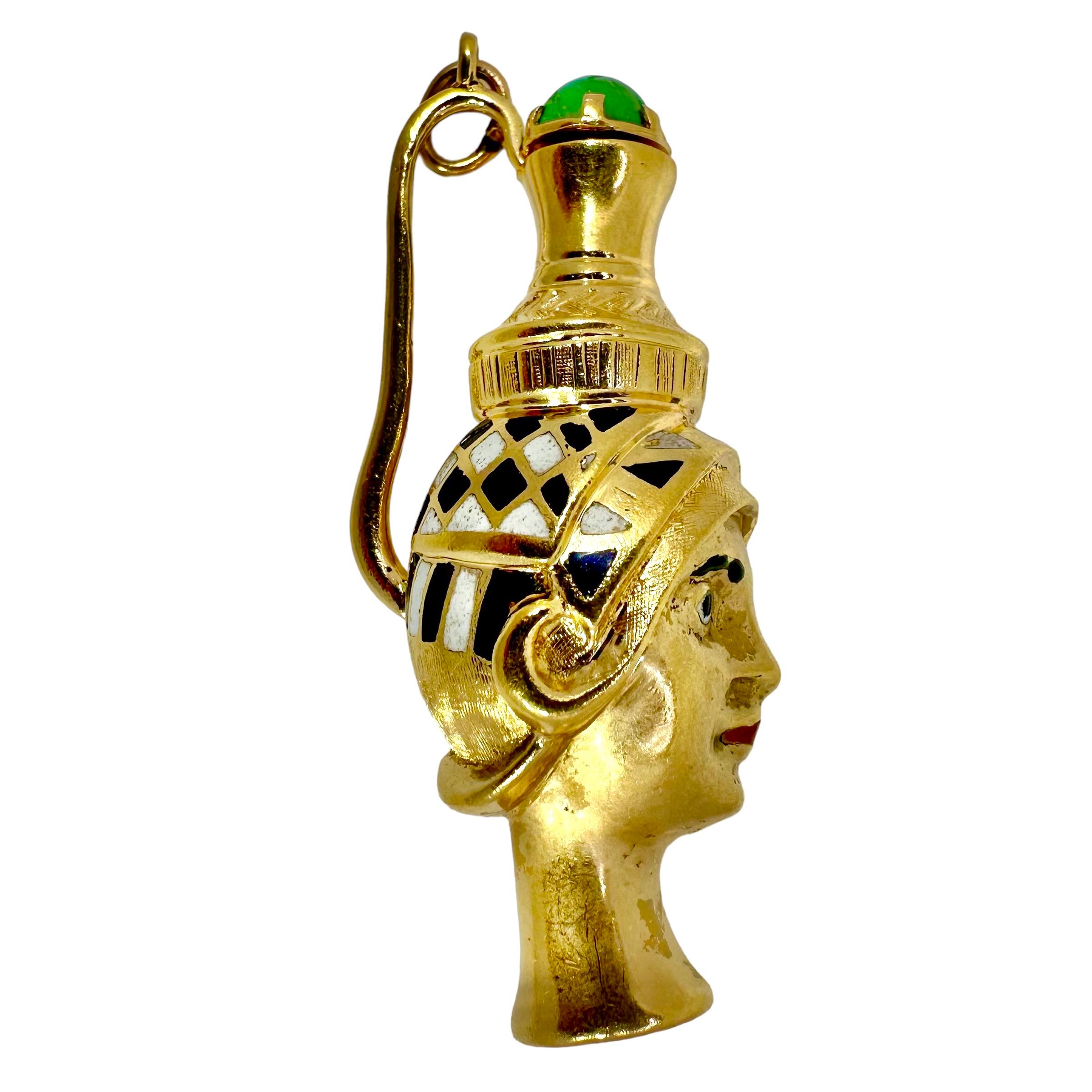 Positively Unique Vintage Gold Italian Vintage Egyptian Themed Perfume Amulet In Good Condition For Sale In Palm Beach, FL