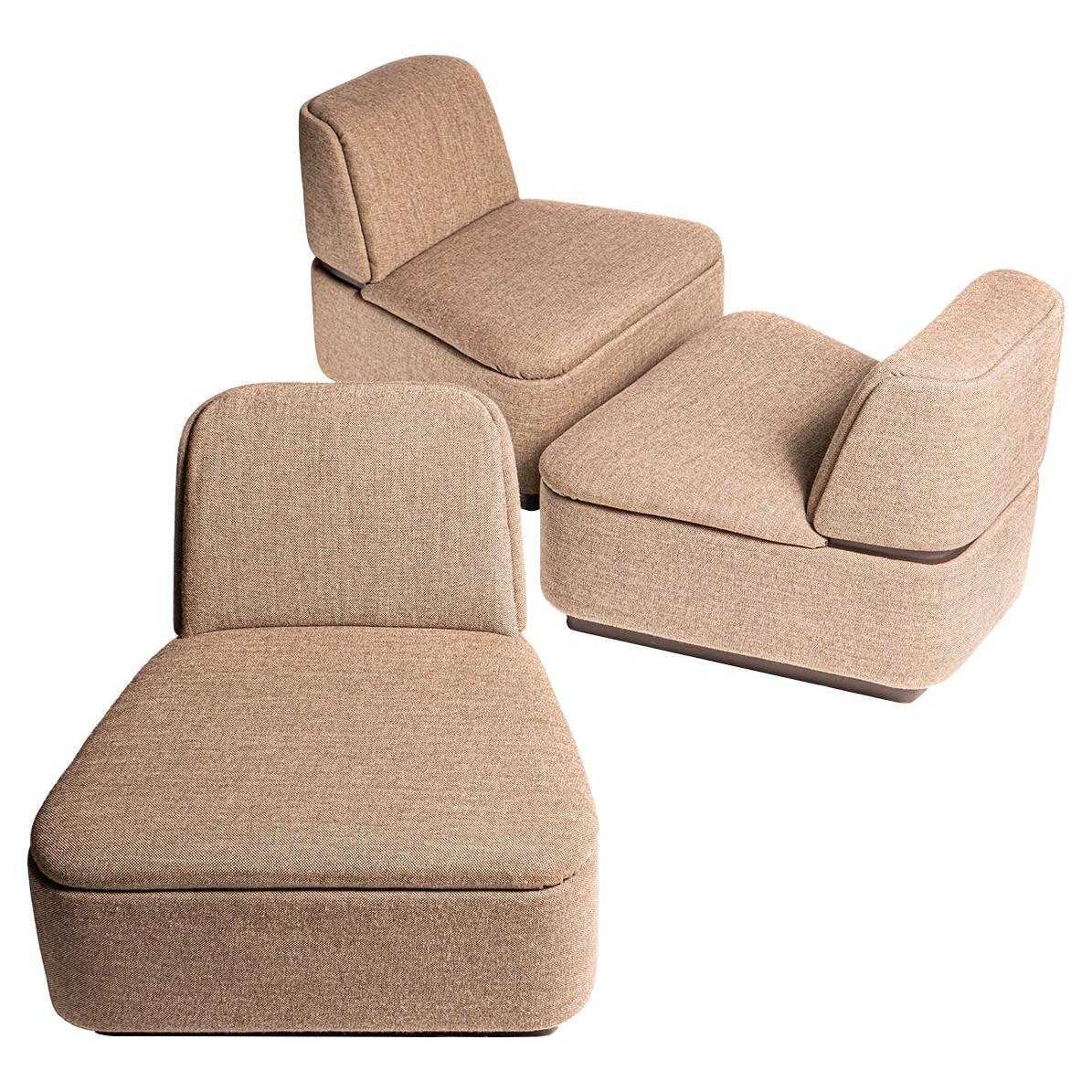 Possible Eams, Charismatic Set Enclosing Three Lounge Chairs from the 1970s